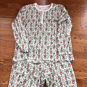 Roller rabbit Christmas pajamas set
